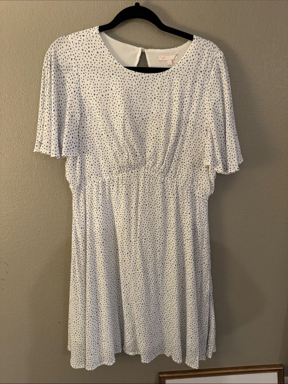 Gianni Bini White Mini/Midi Dress with Blue Dot Print. Size L